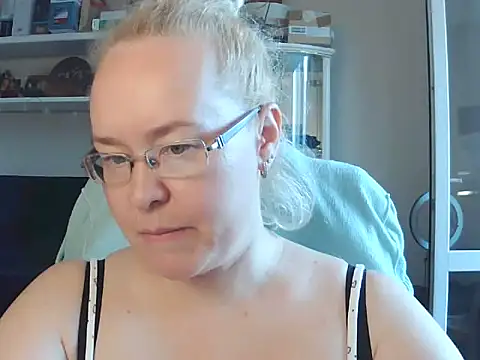 Viola27 online show from July 29, 2026, 9:52 am