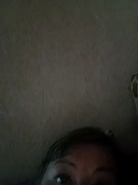 Snapshot of Uli_Silk chatting on June 10, 2026, 5:47 pm Uli Silk online show from June 10, 2026, 5:47 pm