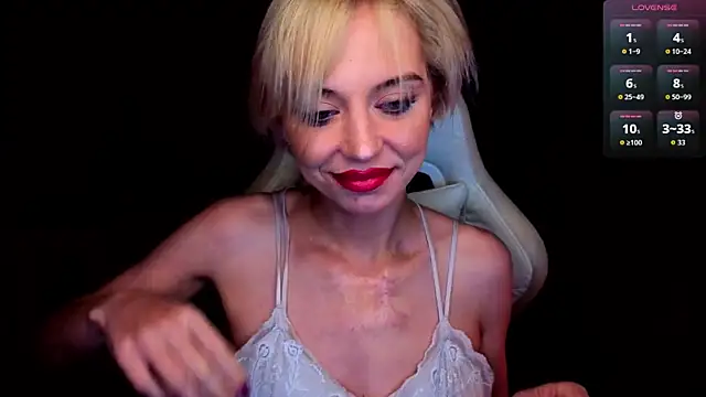 Snapshot of Blondice_ann chatting on July 23, 2026, 8:27 pm Blondice ann online show from July 23, 2026, 8:27 pm