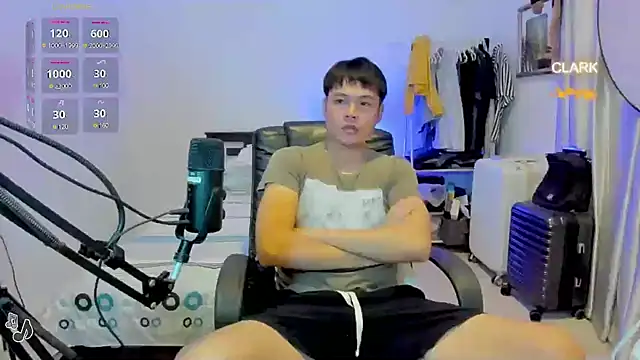 clarkdangerous online show from June 30, 2026, 9:48 pm