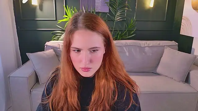 ChloeAster online show from June 12, 2026, 1:53 pm