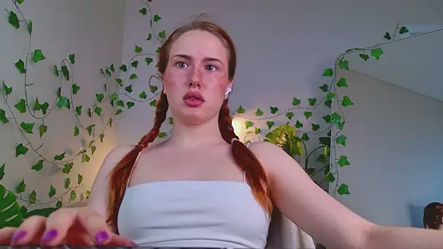 ChloeAster online show from July 21, 2026, 6:59 am