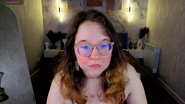 Aleks-casterrr online show from June 10, 2026, 5:14 pm