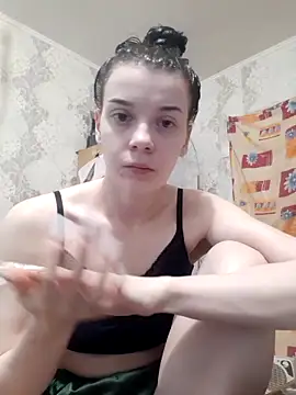 Luna li0802 online show from June 11, 2026, 4:04 pm
