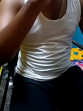 Lawrencedlkk007 online show from March 4, 2025, 4:06 am