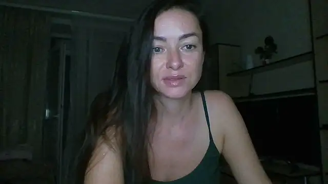 Snapshot of Mia_Salamanka chatting on July 26, 2026, 2:13 pm Mia Salamanka online show from July 26, 2026, 2:13 pm