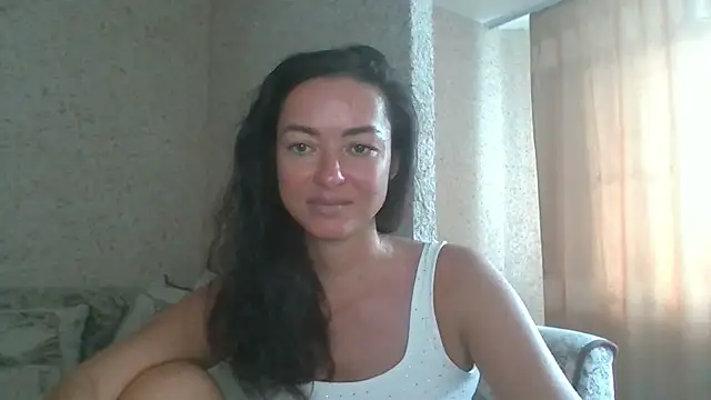 Snapshot of Mia_Salamanka chatting on July 6, 2026, 3:13 am Mia Salamanka online show from July 6, 2026, 3:13 am