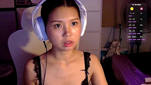 urgrl portia online show from June 19, 2026, 12:11 pm