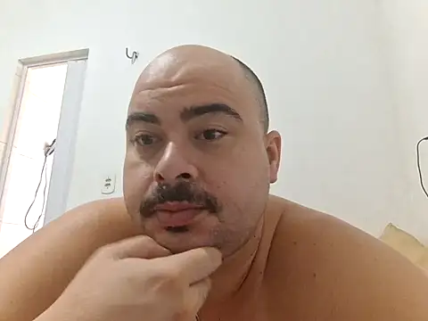 Snapshot of casal_jj23 chatting on June 9, 2026, 12:28 pm casal jj23 online show from June 9, 2026, 12:28 pm
