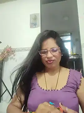 Snapshot of SWEETY01990 chatting on July 20, 2026, 9:05 am SWEETY01990 online show from July 20, 2026, 9:05 am