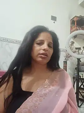 Snapshot of SWEETY01990 chatting on July 17, 2026, 7:00 pm SWEETY01990 online show from July 17, 2026, 7:00 pm