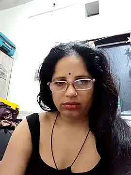 Snapshot of SWEETY01990 chatting on July 14, 2026, 2:12 pm SWEETY01990 online show from July 14, 2026, 2:12 pm