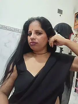 Snapshot of SWEETY01990 chatting on July 21, 2026, 1:19 am SWEETY01990 online show from July 21, 2026, 1:19 am