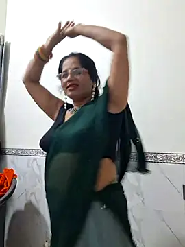 Snapshot of SWEETY01990 chatting on July 22, 2026, 3:52 am SWEETY01990 online show from July 22, 2026, 3:52 am