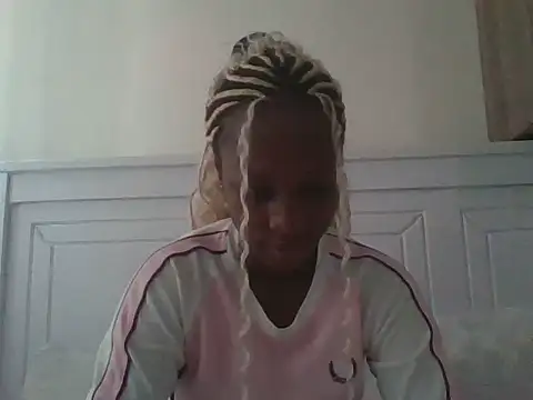 Sweet-cherrry online show from June 13, 2026, 8:45 am