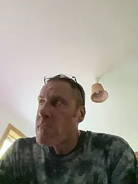Greg0ri73 online show from August 4, 2026, 4:33 pm