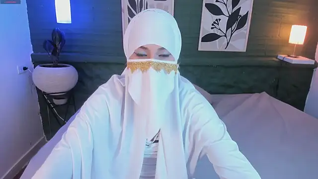 aisha k online show from July 17, 2026, 11:35 pm