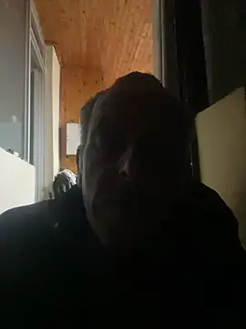 GeldenKuy online show from June 28, 2026, 7:31 pm
