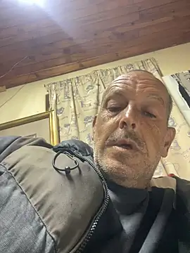 GeldenKuy online show from July 12, 2026, 6:31 pm