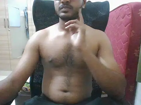 Tamilan fucks online show from July 13, 2026, 5:45 pm