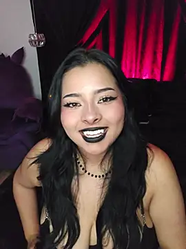VeroNoiir online show from June 12, 2026, 3:26 am