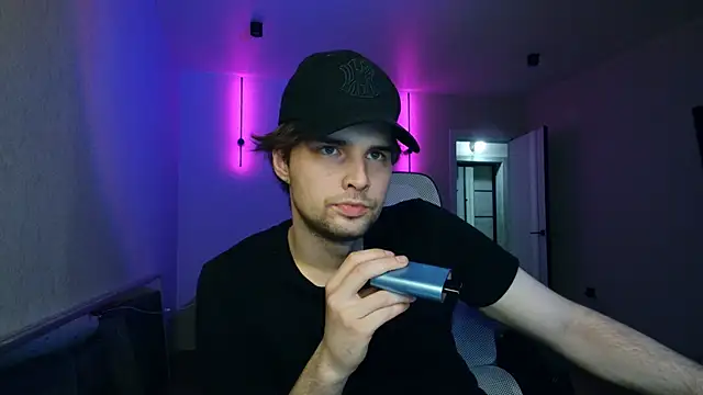 matthewglitch online show from June 10, 2026, 6:09 pm