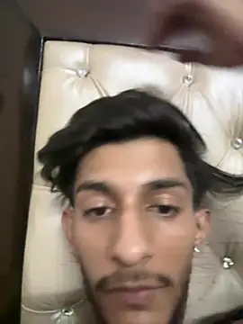 ronnnnn718 online show from June 29, 2026, 5:56 pm