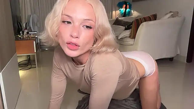 polino4ka6999 online show from June 27, 2026, 4:02 pm