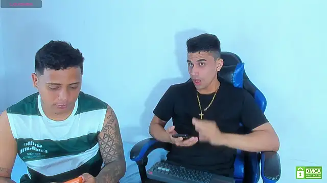 Alejandro and Deiby online show from July 28, 2026, 8:12 pm