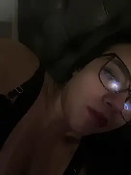 Casalamadornovinho23 online show from July 21, 2026, 10:11 pm