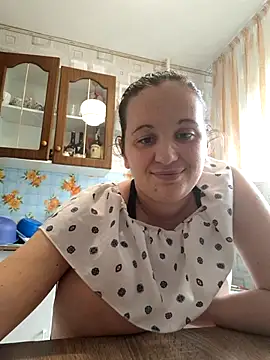VinnieLoryzi online show from June 12, 2026, 12:36 pm