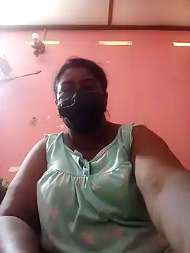 Snapshot of Madusi-11 chatting on July 8, 2026, 3:08 am Madusi-11 online show from July 8, 2026, 3:08 am