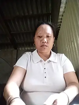 Chily-yy online show from July 18, 2026, 1:36 am