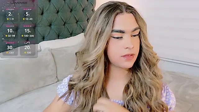 Snapshot of Scarlethvhonparker chatting on October 8, 2025, 2:13 am Scarlethvhonparker online show from October 8, 2025, 2:13 am