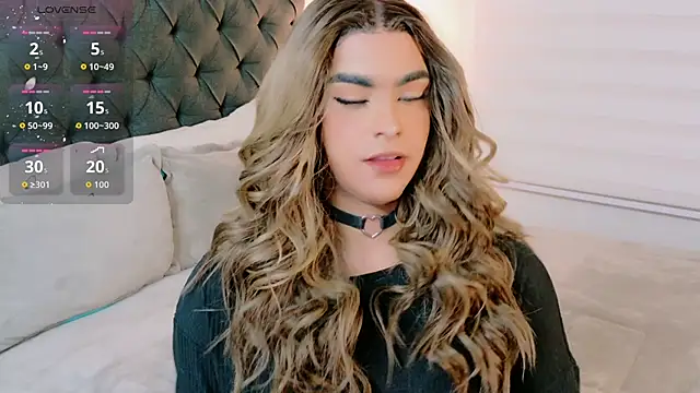 Snapshot of Scarlethvhonparker chatting on October 3, 2025, 1:53 am Scarlethvhonparker online show from October 3, 2025, 1:53 am