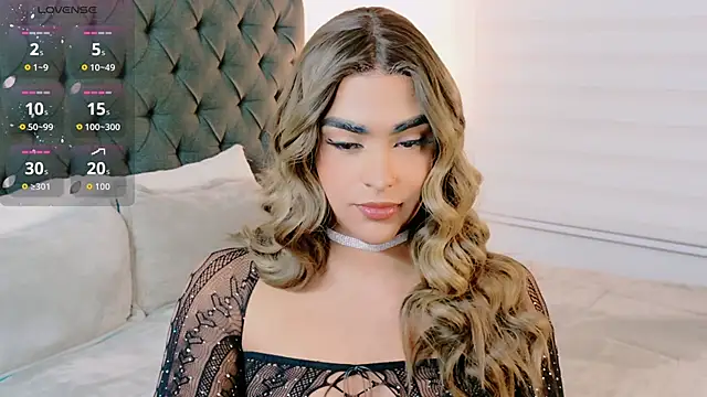 Snapshot of Scarlethvhonparker chatting on September 19, 2025, 1:53 am Scarlethvhonparker online show from September 19, 2025, 1:53 am