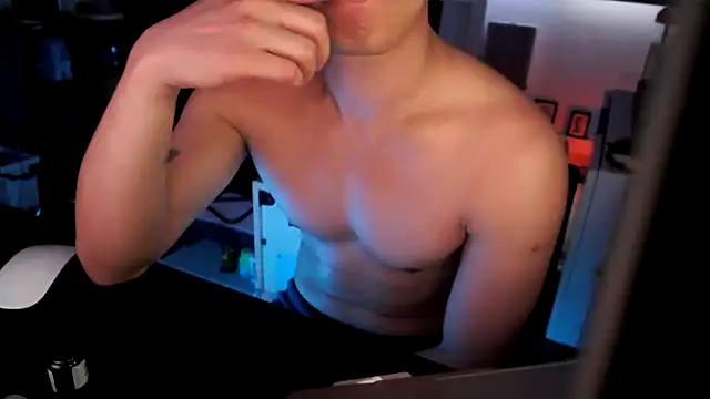 kaitomas  online show from July 31, 2026, 10:03 am