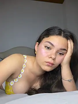 NatyDream online show from June 18, 2026, 9:14 am