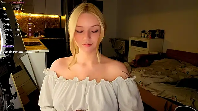 viyy online show from July 31, 2026, 8:28 pm