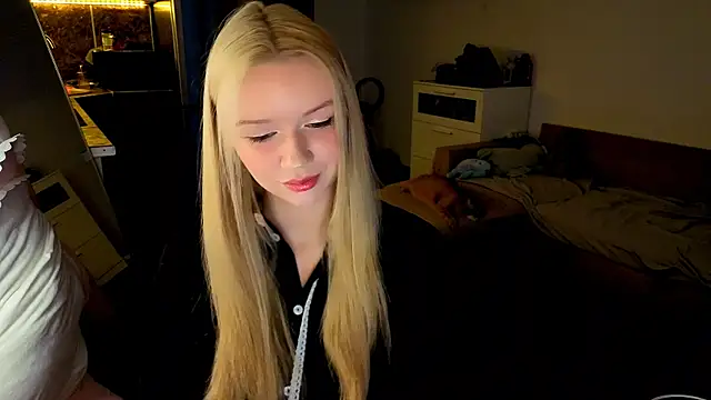 viyy online show from July 28, 2026, 6:53 pm
