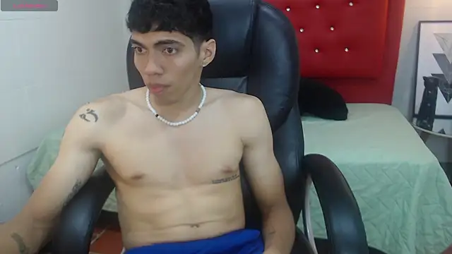Hanx Diincel online show from June 13, 2026, 3:04 am