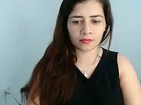 Snapshot of Luna_zoe chatting on June 20, 2026, 8:41 am Luna zoe online show from June 20, 2026, 8:41 am