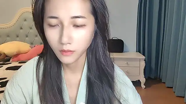 Qianqian-666 online show from June 24, 2026, 8:57 am
