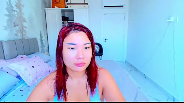 AsianLumi online show from July 8, 2026, 4:02 am