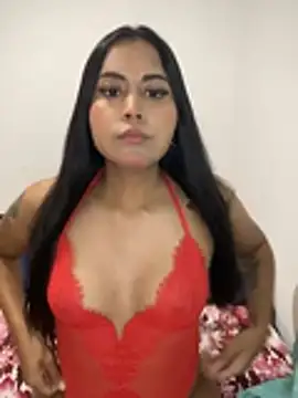 Luisamorena online show from July 21, 2026, 9:27 pm