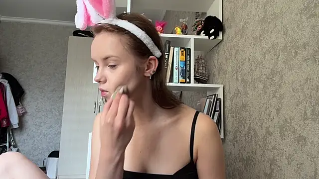 Mollybeans online show from July 22, 2026, 11:12 am