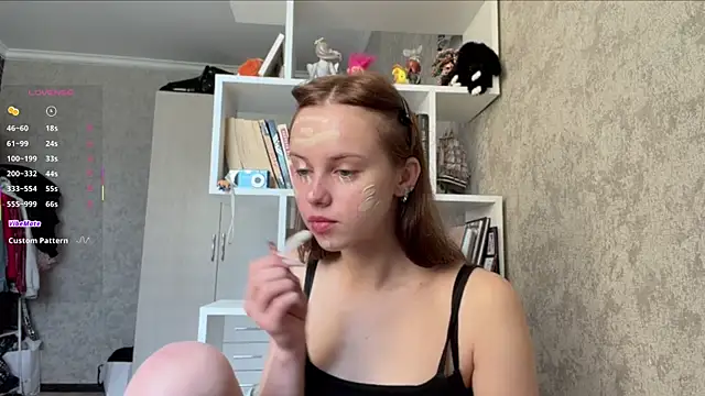 Mollybeans online show from July 25, 2026, 12:22 pm