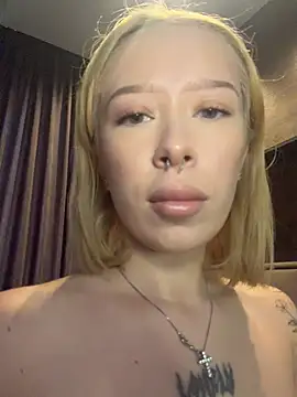 MaryChanXO online show from July 4, 2026, 5:03 am
