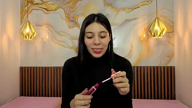 MadissonLewis1 online show from August 5, 2026, 3:28 pm