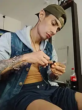 MateoCollins2026 online show from July 17, 2026, 9:01 pm